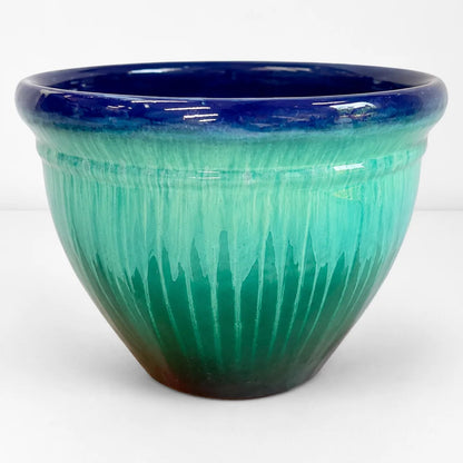 Blue &amp; Turquoise Gradient Plastic Planter Pot